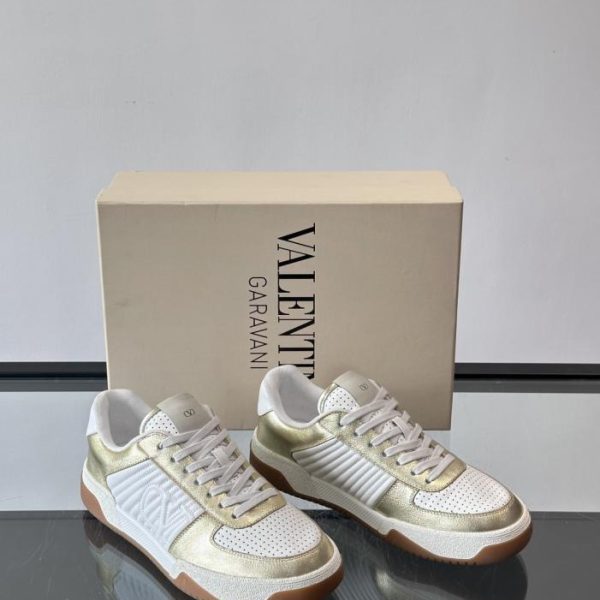 repliche,replica,perfette,siti di,affidabili,migliori siti,dove comprare,1:1,scarpe da ginnastica Nuove sneakers basse Valentino (L11VG)