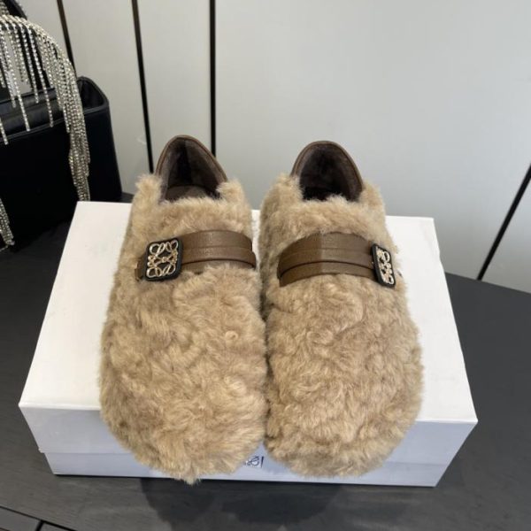 repliche,replica,perfette,siti di,affidabili,migliori siti,dove comprare,1:1,scarpe da ginnastica Scarpe imbottite in lana della collezione autunno/inverno LOEWE (81XF5)