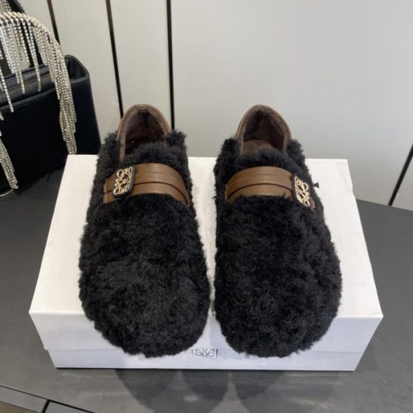 repliche,replica,perfette,siti di,affidabili,migliori siti,dove comprare,1:1,scarpe da ginnastica Scarpe imbottite in lana della collezione autunno/inverno LOEWE (B1I9C)