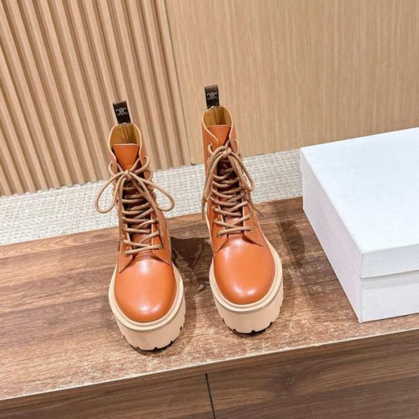 repliche,replica,perfette,siti di,affidabili,migliori siti,dove comprare,1:1,scarpe da ginnastica I nuovi stivali da combattimento con plateau e lacci di Celine (OVOTE)