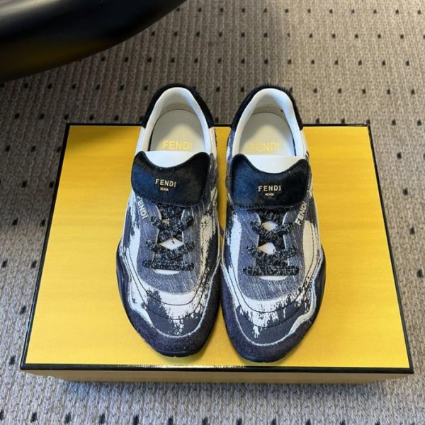 repliche,replica,perfette,siti di,affidabili,migliori siti,dove comprare,1:1,scarpe da ginnastica Sneakers basse Fendi in stile retrò con finiture in pelle scamosciata e pelle (J3XI4)