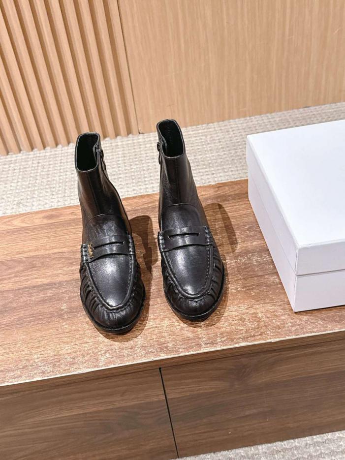 repliche,replica,perfette,siti di,affidabili,migliori siti,dove comprare,1:1,scarpe da ginnastica Stivaletti alla caviglia con volant e lettere SAINT LAURENT (4YRTV) repliche,replica,perfette,siti di,affidabili,migliori siti,dove comprare,1:1,scarpe da ginnastica Stivaletti alla caviglia con volant e lettere SAINT LAURENT (4YRTV)