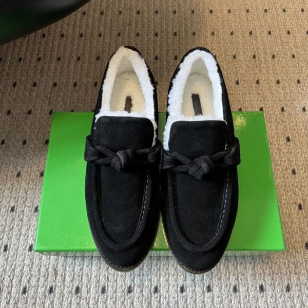 repliche,replica,perfette,siti di,affidabili,migliori siti,dove comprare,1:1,scarpe da ginnastica Nuove mules piatte in peluche di Bottega Veneta autunno/inverno di alta qualità (HZJ1N)