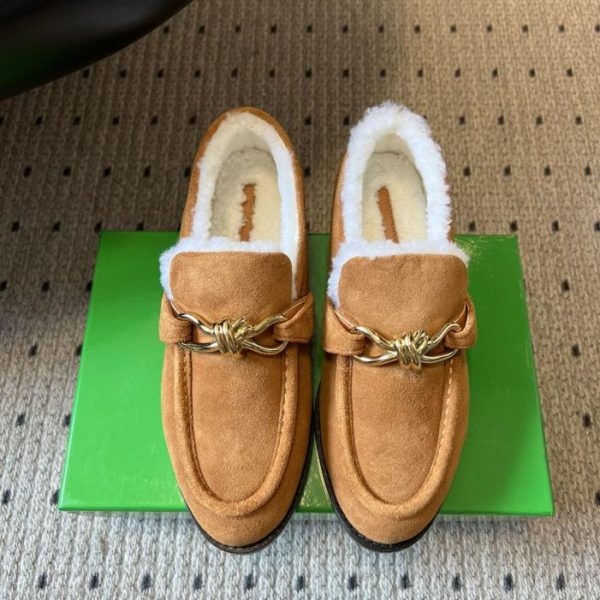repliche,replica,perfette,siti di,affidabili,migliori siti,dove comprare,1:1,scarpe da ginnastica Nuove mules piatte in peluche di Bottega Veneta autunno/inverno di alta qualità (K3CBO)