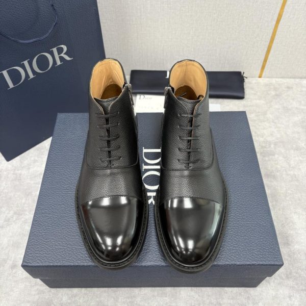 repliche,replica,perfette,siti di,affidabili,migliori siti,dove comprare,1:1,scarpe da ginnastica Stivaletti patchwork da uomo Dior, stivali in pelle a taglio medio (FMNCX)