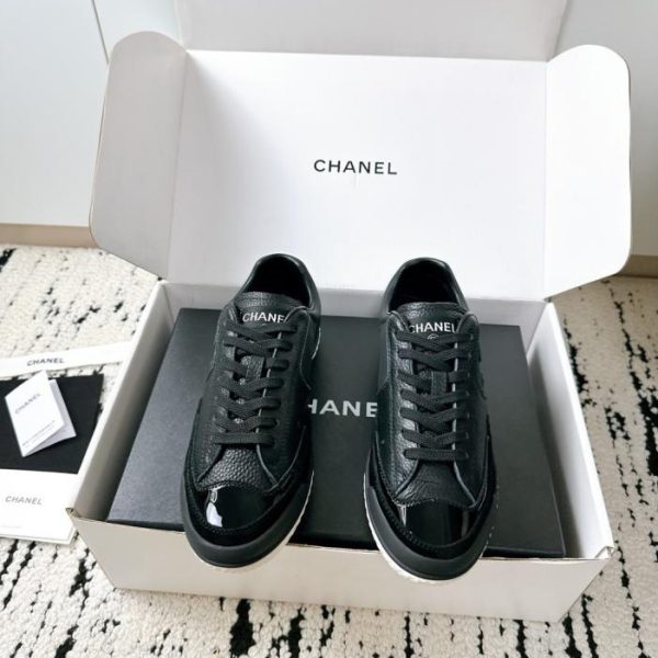 repliche,replica,perfette,siti di,affidabili,migliori siti,dove comprare,1:1,scarpe da ginnastica L’ultimo modello di sneaker di Chanel (XMYR2) è ora disponibile sul sito ufficiale.