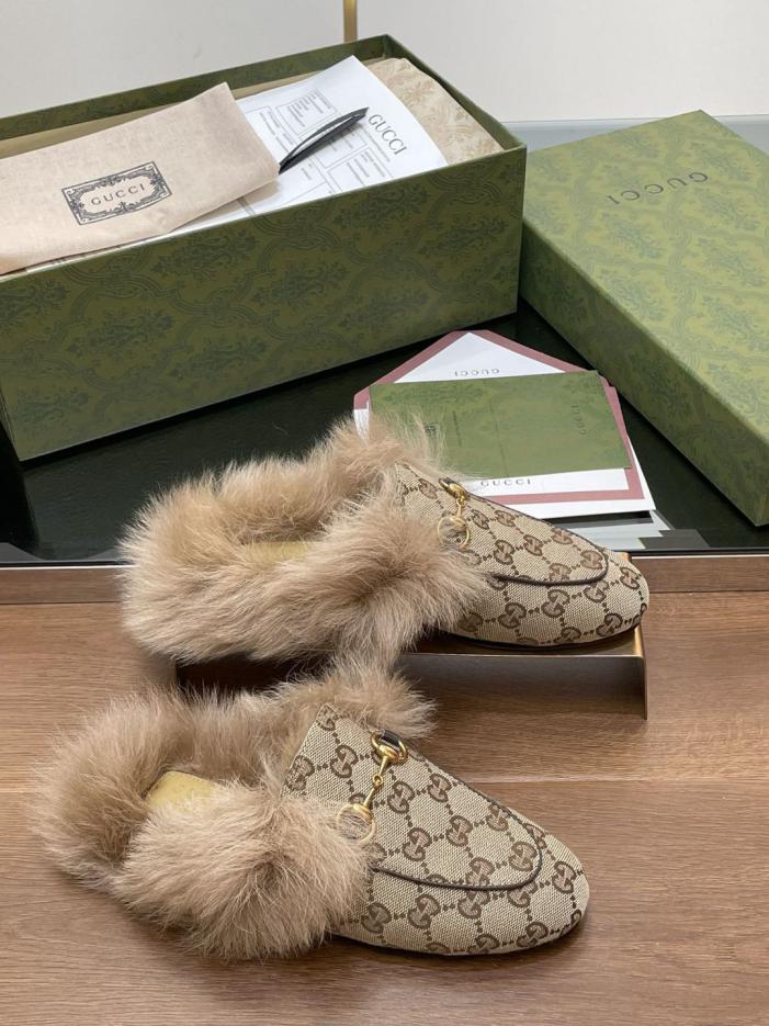 repliche,replica,perfette,siti di,affidabili,migliori siti,dove comprare,1:1,scarpe da ginnastica Mocassini classici Gucci (F4Y3W) repliche,replica,perfette,siti di,affidabili,migliori siti,dove comprare,1:1,scarpe da ginnastica Mocassini classici Gucci (F4Y3W)