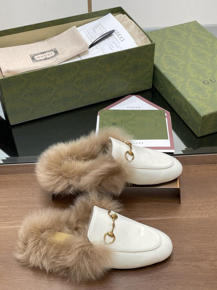 repliche,replica,perfette,siti di,affidabili,migliori siti,dove comprare,1:1,scarpe da ginnastica Mocassini classici di alta gamma Gucci (0WF3I) repliche,replica,perfette,siti di,affidabili,migliori siti,dove comprare,1:1,scarpe da ginnastica Mocassini classici di alta gamma Gucci (0WF3I)