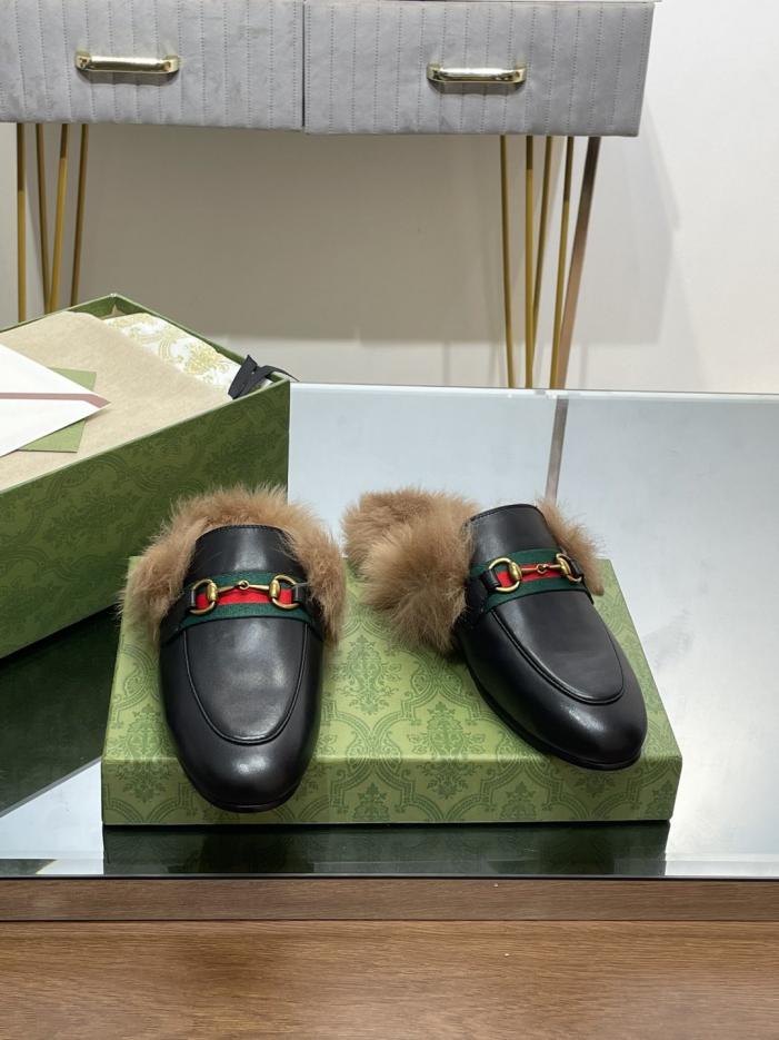 repliche,replica,perfette,siti di,affidabili,migliori siti,dove comprare,1:1,scarpe da ginnastica Ciabatte Gucci classiche di alta gamma in pelle di vitello nera (DNKQ5) repliche,replica,perfette,siti di,affidabili,migliori siti,dove comprare,1:1,scarpe da ginnastica Ciabatte Gucci classiche di alta gamma in pelle di vitello nera (DNKQ5)
