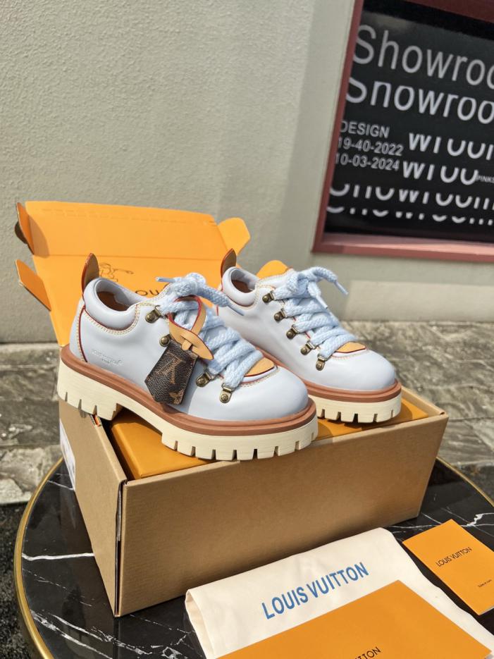 repliche,replica,perfette,siti di,affidabili,migliori siti,dove comprare,1:1,scarpe da ginnastica Novità autunno/inverno Louis Vuitton: scarpe derby da trekking con lacci LV REMIX di alta gamma (2XMOO) repliche,replica,perfette,siti di,affidabili,migliori siti,dove comprare,1:1,scarpe da ginnastica Novità autunno/inverno Louis Vuitton: scarpe derby da trekking con lacci LV REMIX di alta gamma (2XMOO)