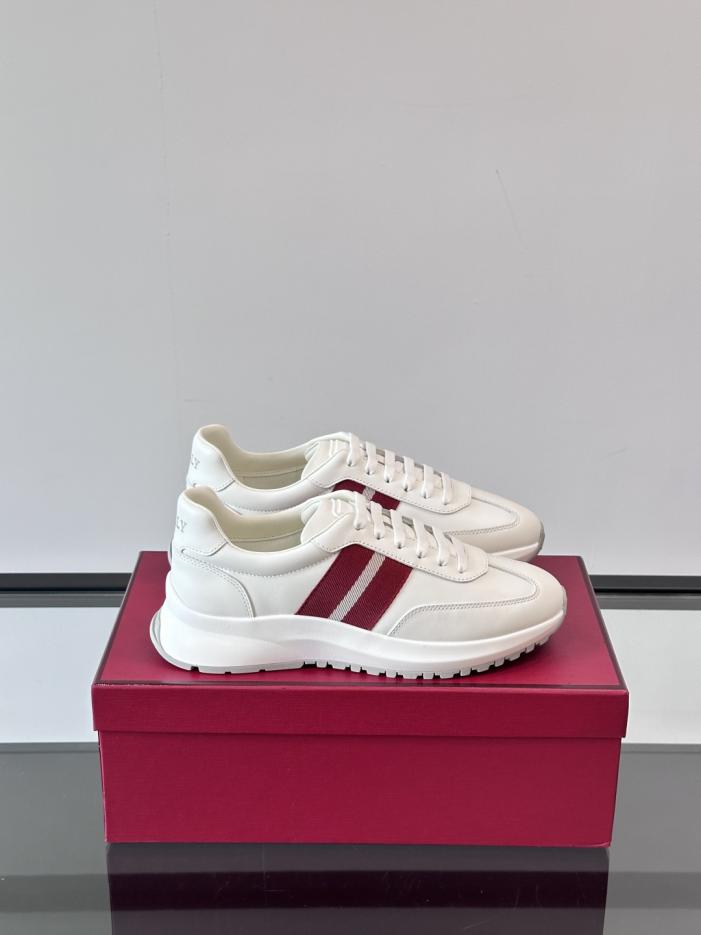repliche,replica,perfette,siti di,affidabili,migliori siti,dove comprare,1:1,scarpe da ginnastica Contatore / Nuove scarpe sportive casual da uomo in pelle con plateau di Bally (IG8K8)