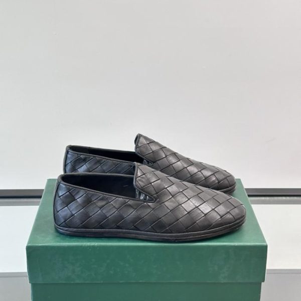 repliche,replica,perfette,siti di,affidabili,migliori siti,dove comprare,1:1,scarpe da ginnastica Contatore / Mocassini casual slip-on in pelle da uomo BV New, morbidissima pelle di vitello intrecciata a mano (RC5H2)