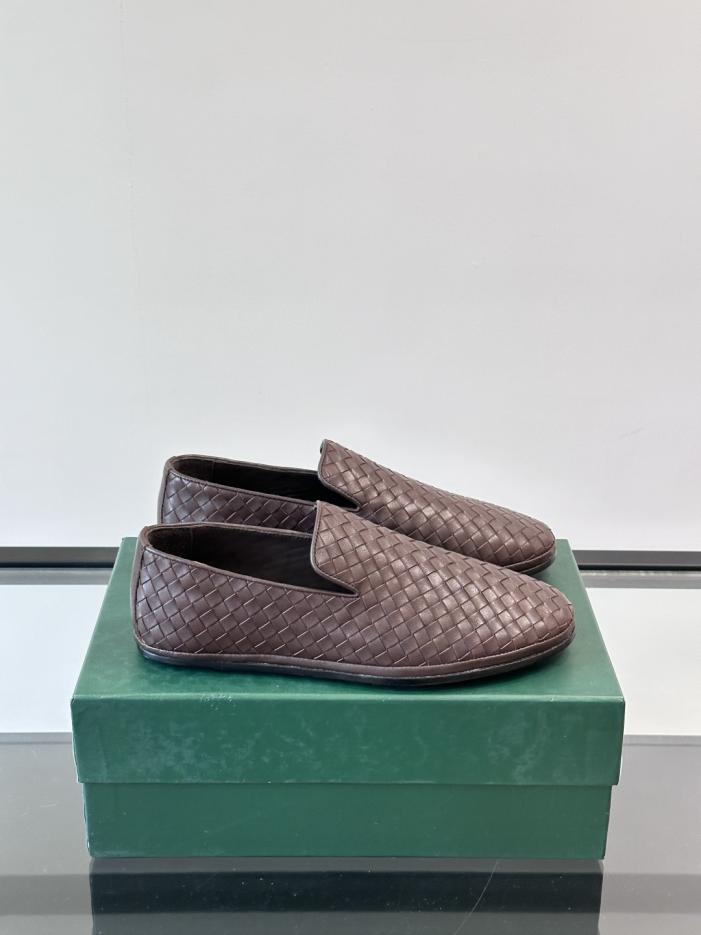 repliche,replica,perfette,siti di,affidabili,migliori siti,dove comprare,1:1,scarpe da ginnastica Contatore / Nuovi mocassini casual slip-on da uomo BV con suola in vera pelle, realizzati in morbida pelle di vitello e intrecciati a mano (WKM4I)
