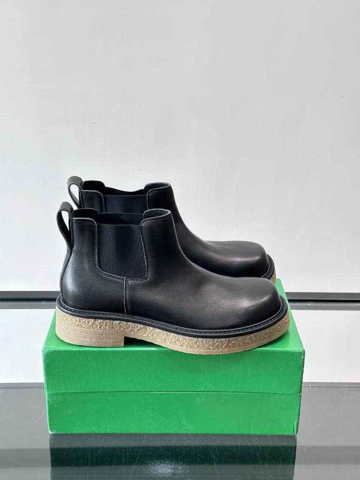 repliche,replica,perfette,siti di,affidabili,migliori siti,dove comprare,1:1,scarpe da ginnastica Contatore / Stivaletti Chelsea Haddock di Bottega Veneta per coppie, in pelle scamosciata (4RY0A)