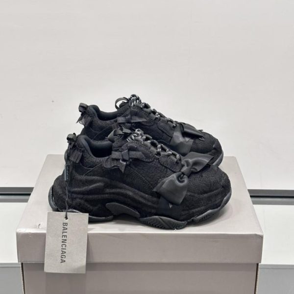 repliche,replica,perfette,siti di,affidabili,migliori siti,dove comprare,1:1,scarpe da ginnastica Contatore / Sneakers Balenciaga Triple S Butterfly Chunky (UZT0D)