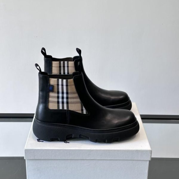 repliche,replica,perfette,siti di,affidabili,migliori siti,dove comprare,1:1,scarpe da ginnastica Contatore / Burberry, boutique di lusso, stivali Chelsea alti da uomo autunno/inverno (02T8A)