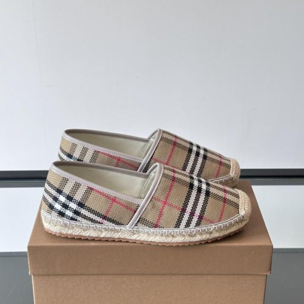repliche,replica,perfette,siti di,affidabili,migliori siti,dove comprare,1:1,scarpe da ginnastica Contatore / Scarpe da uomo Burberry slip-on in tela con motivo check, classico motivo check vintage (HVC1A)