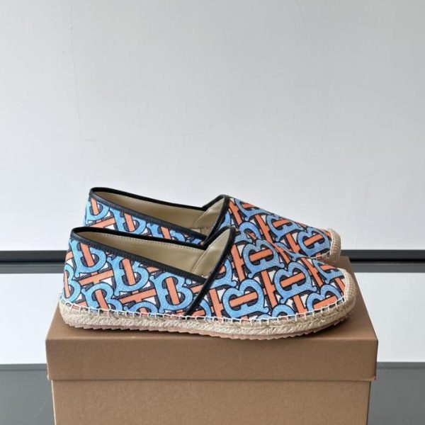 repliche,replica,perfette,siti di,affidabili,migliori siti,dove comprare,1:1,scarpe da ginnastica Contatore / Scarpe da uomo Burberry slip-on in tela con motivo check, classico motivo check vintage (K14UY)