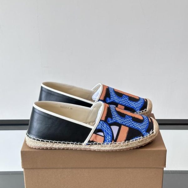 repliche,replica,perfette,siti di,affidabili,migliori siti,dove comprare,1:1,scarpe da ginnastica Contatore / Scarpe da uomo Burberry slip-on in tela con motivo check, classico motivo check vintage (C3TKE)