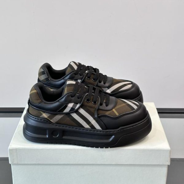 repliche,replica,perfette,siti di,affidabili,migliori siti,dove comprare,1:1,scarpe da ginnastica Contatore / Sneakers basse classiche da uomo Burberry (DVA33)