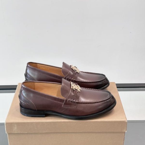 repliche,replica,perfette,siti di,affidabili,migliori siti,dove comprare,1:1,scarpe da ginnastica Contatore / Scarpe eleganti da uomo in vera pelle Burberr (VK8DI)