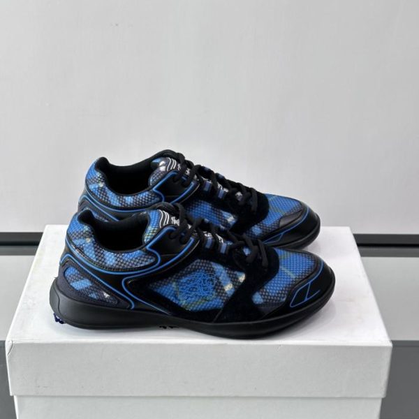 repliche,replica,perfette,siti di,affidabili,migliori siti,dove comprare,1:1,scarpe da ginnastica Contatore / Scarpe Burberry Matrix, classico motivo a quadri con design patchwork misto (Y4F77)