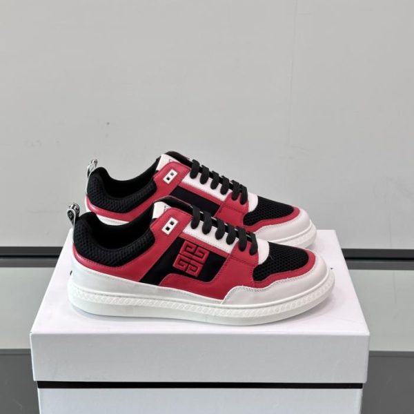 repliche,replica,perfette,siti di,affidabili,migliori siti,dove comprare,1:1,scarpe da ginnastica Contatore / Sneakers basse casual da uomo GIVENCHY, in pelle pieno fiore, logo 4G ricamato sulla linguetta (GYHY7)