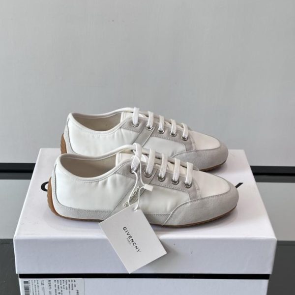 repliche,replica,perfette,siti di,affidabili,migliori siti,dove comprare,1:1,scarpe da ginnastica Contatore / La prima collezione di scarpe casual della direttrice artistica di Givenchy, Sarah Burton (0KA6H)