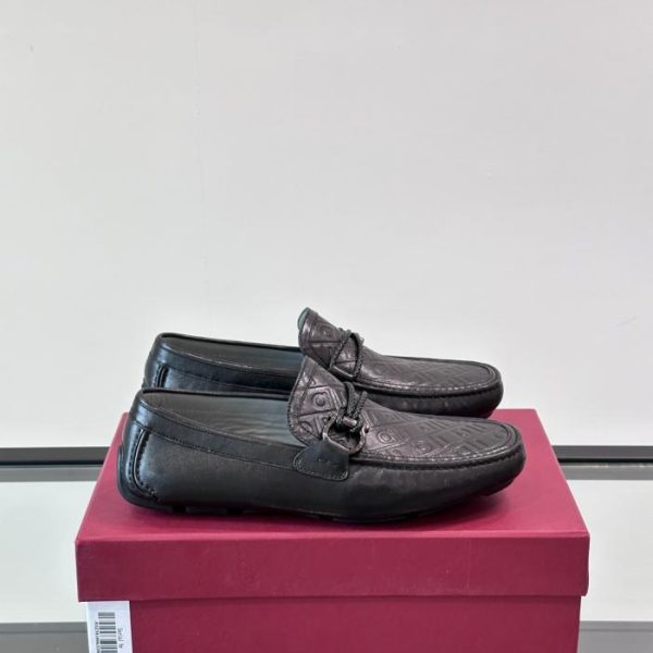 repliche,replica,perfette,siti di,affidabili,migliori siti,dove comprare,1:1,scarpe da ginnastica Contatore / Le nuove scarpe da guida da uomo di Ferragamo (FN8A6)