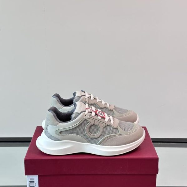repliche,replica,perfette,siti di,affidabili,migliori siti,dove comprare,1:1,scarpe da ginnastica Contatore / Nuove sneakers casual da uomo Ferragamo in mesh traspirante e pelle di vitello (1T1VI)