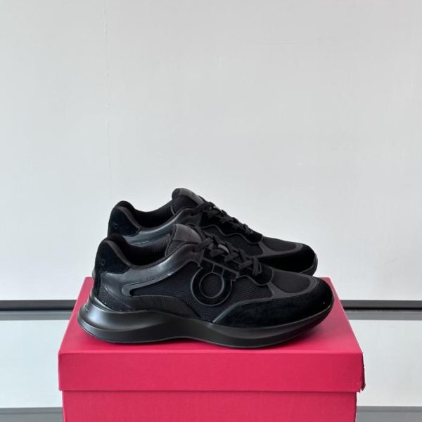repliche,replica,perfette,siti di,affidabili,migliori siti,dove comprare,1:1,scarpe da ginnastica Contatore / Nuove sneakers casual da uomo Ferragamo in mesh traspirante e pelle di vitello (1NU5J)