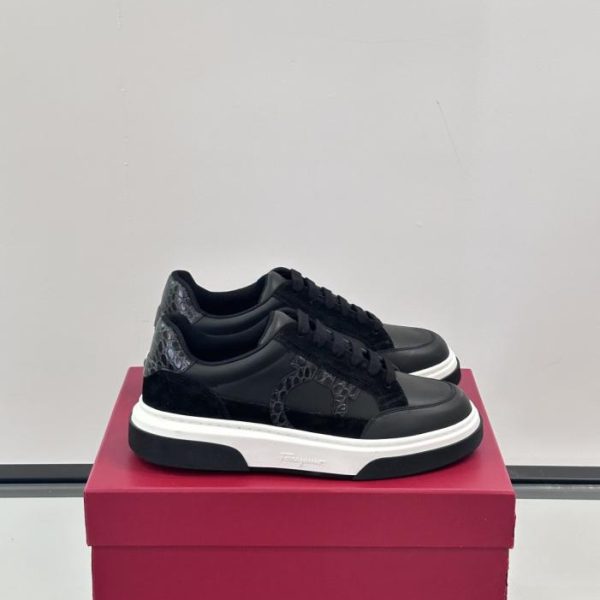 repliche,replica,perfette,siti di,affidabili,migliori siti,dove comprare,1:1,scarpe da ginnastica Contatore / Le nuove sneakers casual patchwork da uomo di Ferragamo (IIC9C)