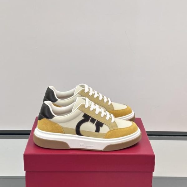 repliche,replica,perfette,siti di,affidabili,migliori siti,dove comprare,1:1,scarpe da ginnastica Contatore / Le nuove sneakers casual patchwork da uomo di Ferragamo (VNJ26)