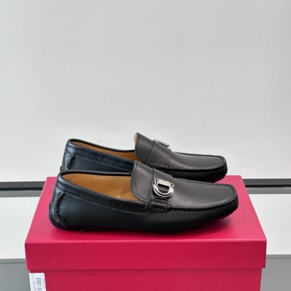 repliche,replica,perfette,siti di,affidabili,migliori siti,dove comprare,1:1,scarpe da ginnastica Contatore / Scarpe casual in pelle da uomo di alta qualità Ferragamo (1EEG7)