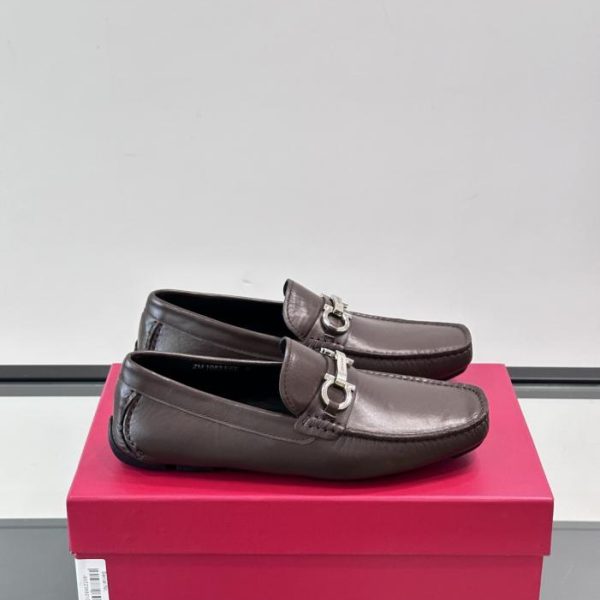 repliche,replica,perfette,siti di,affidabili,migliori siti,dove comprare,1:1,scarpe da ginnastica Contatore / Scarpe casual in pelle da uomo premium Ferragamo (SSMNS)