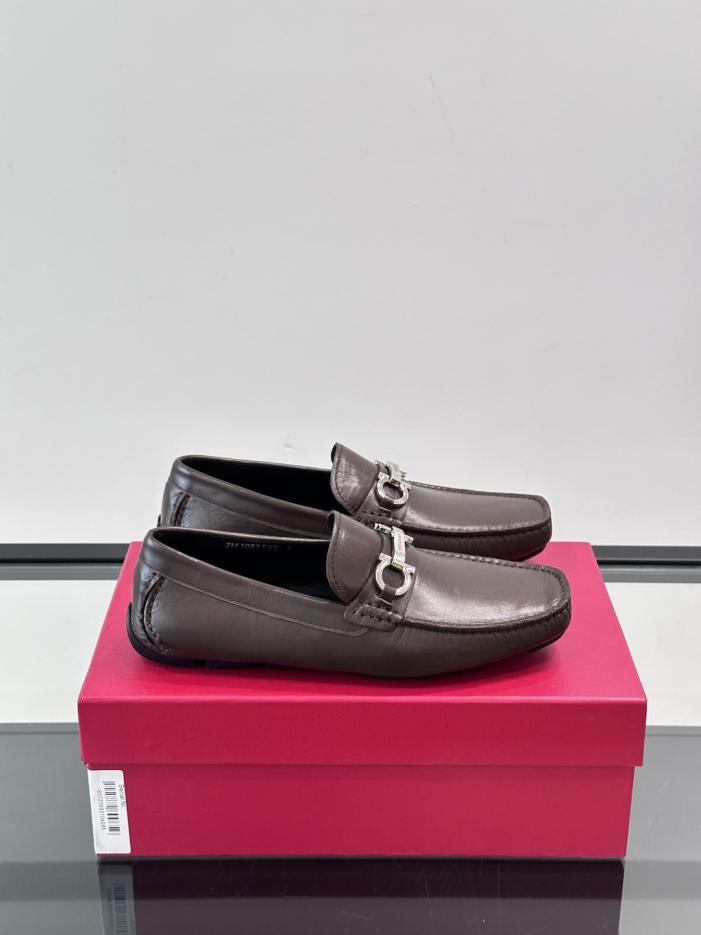 repliche,replica,perfette,siti di,affidabili,migliori siti,dove comprare,1:1,scarpe da ginnastica Contatore / Scarpe casual in pelle da uomo premium Ferragamo (SSMNS) repliche,replica,perfette,siti di,affidabili,migliori siti,dove comprare,1:1,scarpe da ginnastica Contatore / Scarpe casual in pelle da uomo premium Ferragamo (SSMNS)
