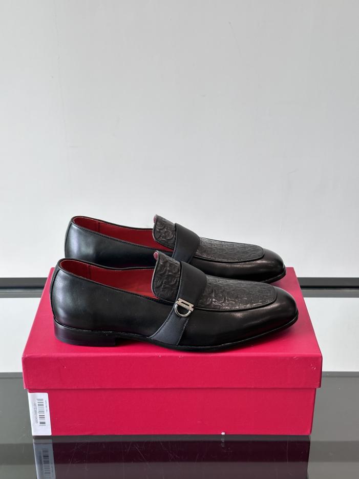 repliche,replica,perfette,siti di,affidabili,migliori siti,dove comprare,1:1,scarpe da ginnastica Contatore / Scarpe eleganti e casual in pelle da uomo di alta gamma Ferragamo (2XUFU) repliche,replica,perfette,siti di,affidabili,migliori siti,dove comprare,1:1,scarpe da ginnastica Contatore / Scarpe eleganti e casual in pelle da uomo di alta gamma Ferragamo (2XUFU)