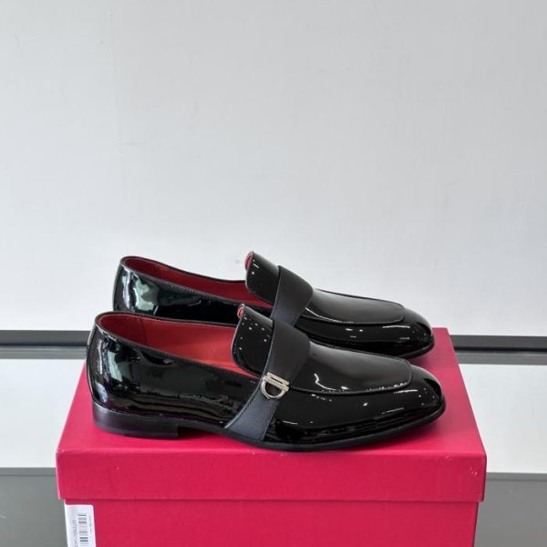 repliche,replica,perfette,siti di,affidabili,migliori siti,dove comprare,1:1,scarpe da ginnastica Contatore / Scarpe eleganti e casual in pelle da uomo di alta gamma Ferragamo (TEKQG)