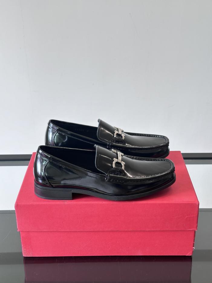 repliche,replica,perfette,siti di,affidabili,migliori siti,dove comprare,1:1,scarpe da ginnastica Contatore / Scarpe casual in pelle da uomo di alta qualità Ferragamo (3CXS8) repliche,replica,perfette,siti di,affidabili,migliori siti,dove comprare,1:1,scarpe da ginnastica Contatore / Scarpe casual in pelle da uomo di alta qualità Ferragamo (3CXS8)
