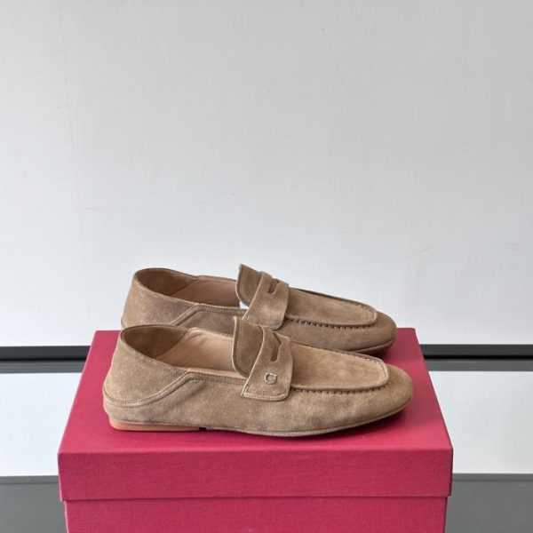 repliche,replica,perfette,siti di,affidabili,migliori siti,dove comprare,1:1,scarpe da ginnastica Contatore / Le nuove scarpe da guida da uomo di Ferragamo (57ES5)