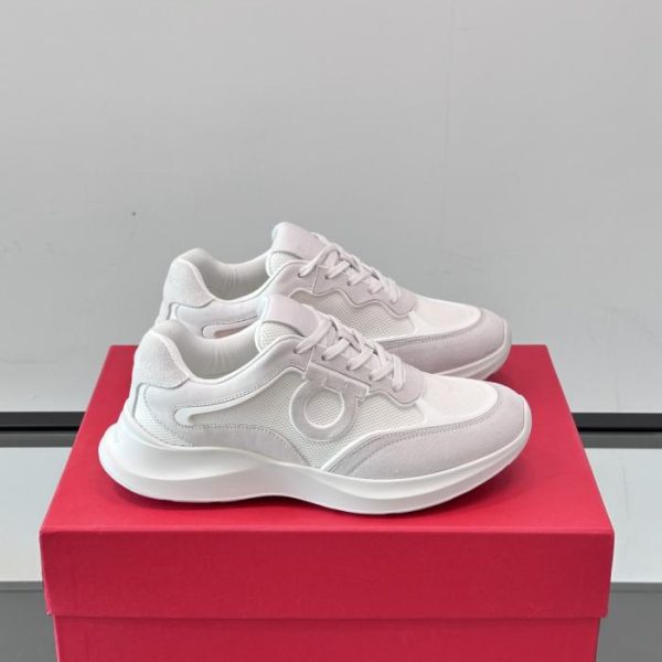 repliche,replica,perfette,siti di,affidabili,migliori siti,dove comprare,1:1,scarpe da ginnastica Contatore / Nuove sneakers casual da uomo Ferragamo in mesh traspirante e pelle di vitello (E62XK)