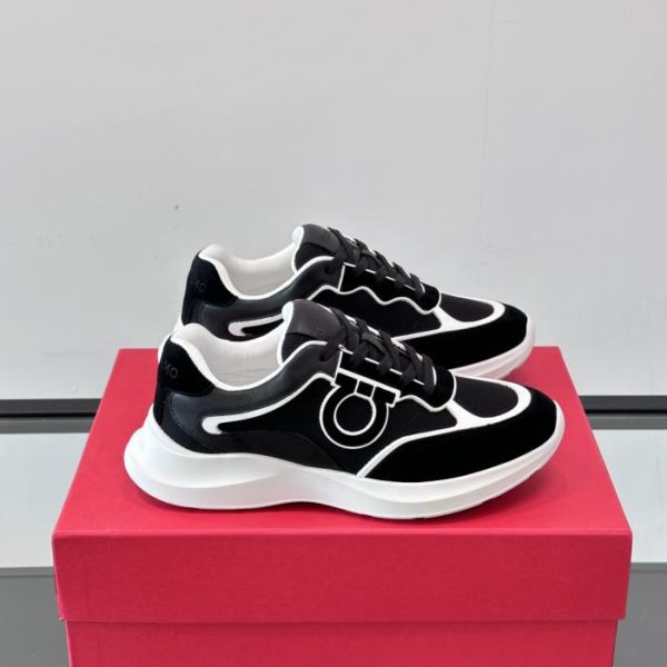 repliche,replica,perfette,siti di,affidabili,migliori siti,dove comprare,1:1,scarpe da ginnastica Contatore / Nuove sneakers casual da uomo Ferragamo in mesh traspirante e pelle di vitello (FFCK2)