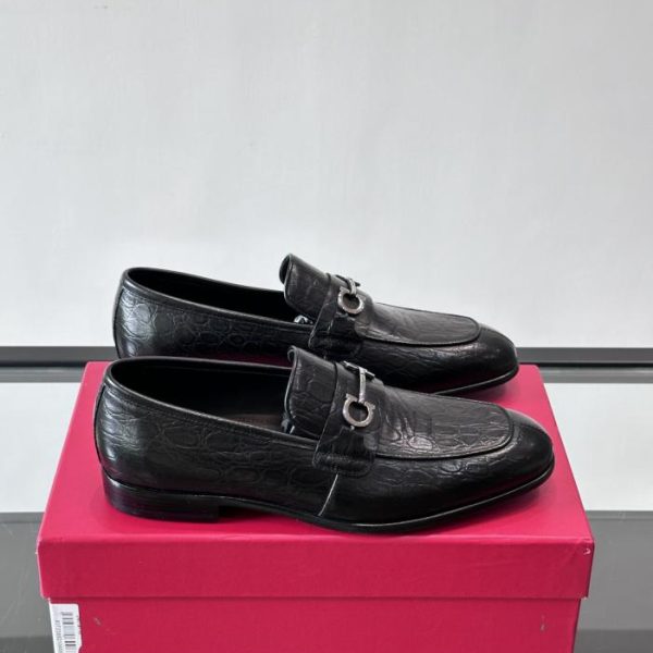 repliche,replica,perfette,siti di,affidabili,migliori siti,dove comprare,1:1,scarpe da ginnastica Contatore / Scarpe casual da uomo in pelle Ferragamo (DCJNN)