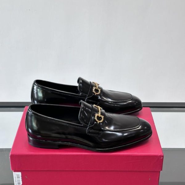 repliche,replica,perfette,siti di,affidabili,migliori siti,dove comprare,1:1,scarpe da ginnastica Contatore / Scarpe casual da uomo in pelle Ferragamo (WER1W)