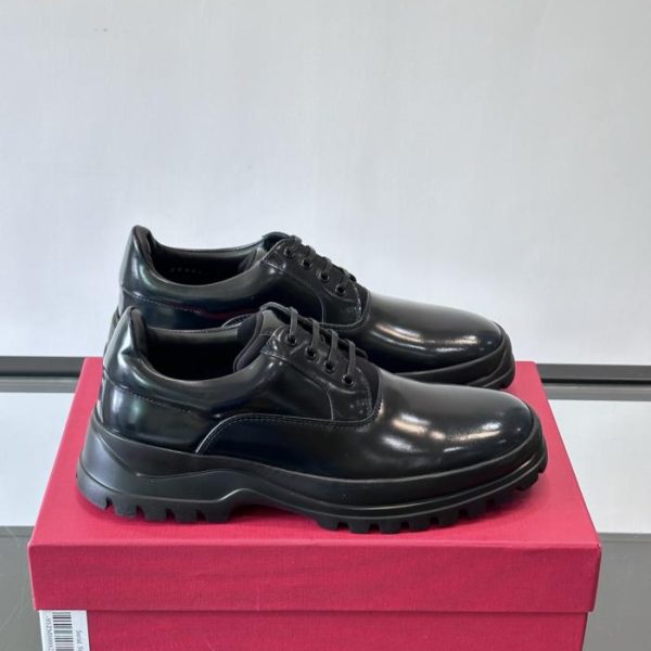 repliche,replica,perfette,siti di,affidabili,migliori siti,dove comprare,1:1,scarpe da ginnastica Contatore / Scarpe casual in pelle da uomo di alta gamma Ferragamo (C09J8)