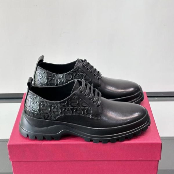 repliche,replica,perfette,siti di,affidabili,migliori siti,dove comprare,1:1,scarpe da ginnastica Contatore / Scarpe eleganti e casual in pelle da uomo di alta gamma Ferragamo (F0NCI)