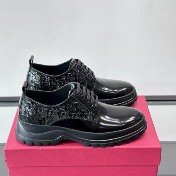 repliche,replica,perfette,siti di,affidabili,migliori siti,dove comprare,1:1,scarpe da ginnastica Contatore / Scarpe eleganti e casual in pelle da uomo di alta gamma Ferragamo (Z2RM6)