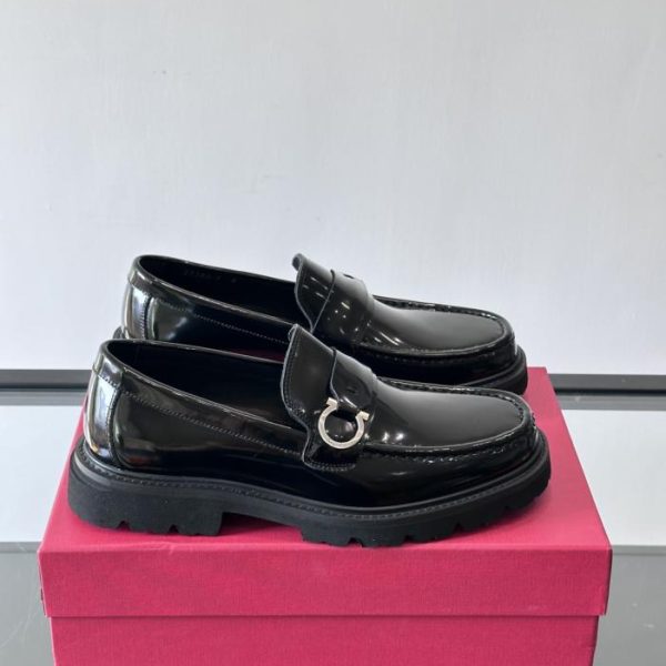 repliche,replica,perfette,siti di,affidabili,migliori siti,dove comprare,1:1,scarpe da ginnastica Contatore / Scarpe eleganti e casual in pelle da uomo di alta gamma Ferragamo (B32NX)