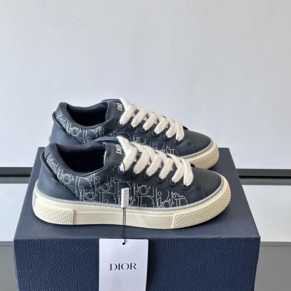 repliche,replica,perfette,siti di,affidabili,migliori siti,dove comprare,1:1,scarpe da ginnastica Contatore / Le sneakers B33 di Dior sono delle classiche scarpe da tennis (CKBRR).