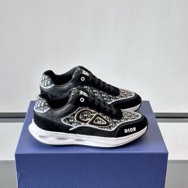 repliche,replica,perfette,siti di,affidabili,migliori siti,dove comprare,1:1,scarpe da ginnastica Contatore / Le nuove sneakers casual di Christian Dior (JM32D)